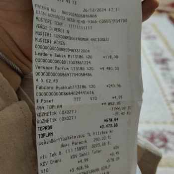 Versace Eros Parfüm Kutusundan Çıkarken Kırıldı Boyner İlgisiz Kaldı