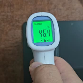 Samsung Yetkili Servisinde Çözülemeyen Menteşe Ve Isınma Problemleri