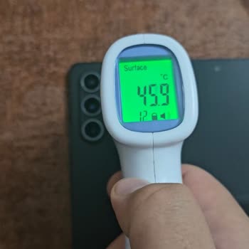 Samsung Yetkili Servisinde Çözülemeyen Menteşe Ve Isınma Problemleri
