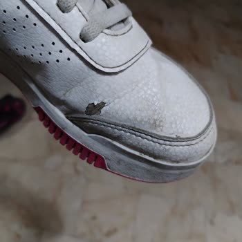 Boyner'den Alınan Adidas Ayakkabı 2 Ayda Deforme Oldu