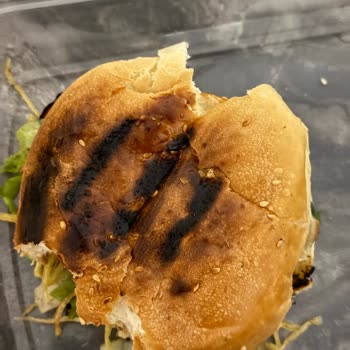 Karabük Kahveland'da Paket Hamburger Hayal Kırıklığı