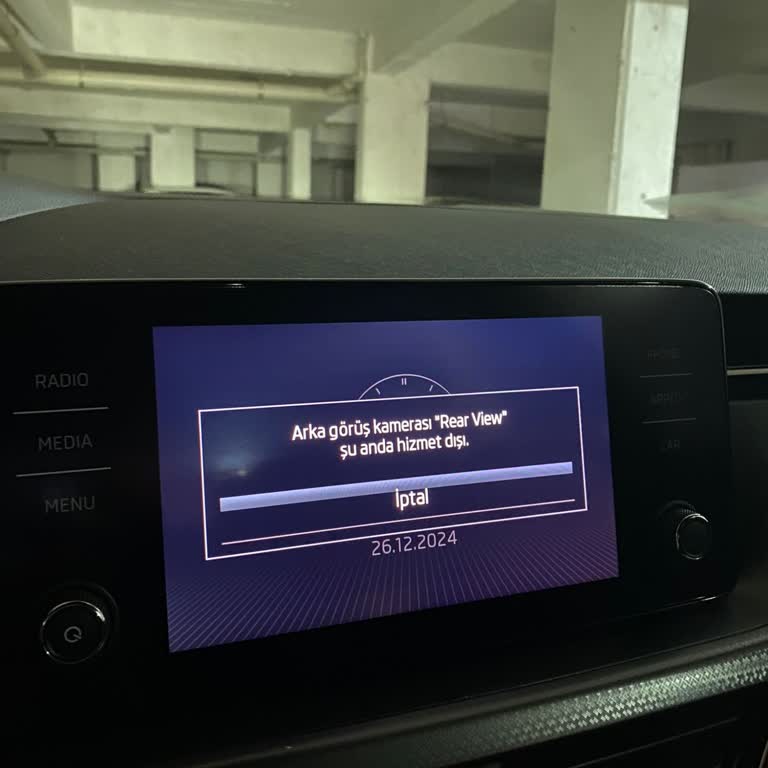 Skoda Servisinde Geri Görüş Kamerası Sorunu