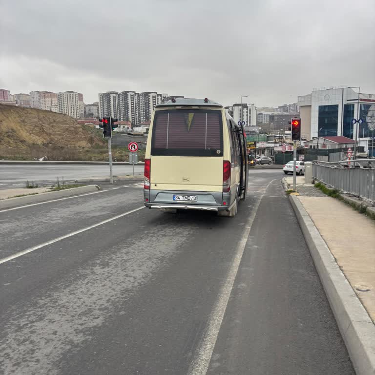 Minibüs Şoförünün Saygısız Davranışı