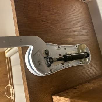 Mutfak Dolap Amortisörleri Sorunu