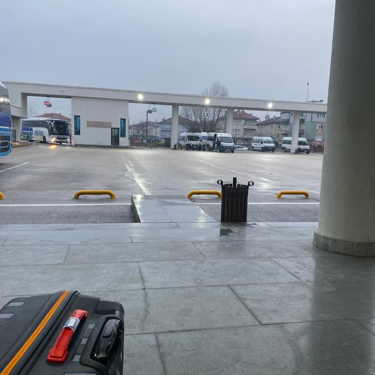 Soğukta Bekletilen Yolcular Ve İletişim Sorunları