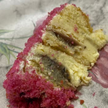 Küflü Pasta Ve Ulaşılamayan Destek Hattı