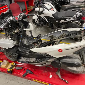 Honda Servisinde Uzayan Parça Bekleyişi Ve Çözümsüzlük