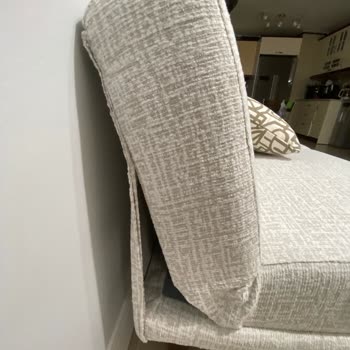 Koltuk Takımında Renk Ve Tasarım Sorunu