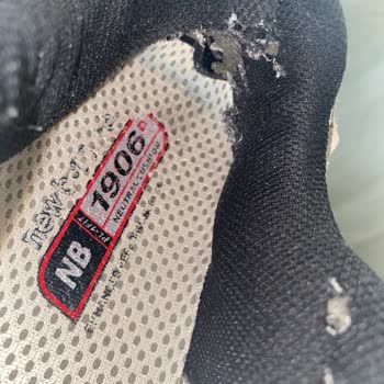New Balance Ayakkabıda Hayal Kırıklığı: Kalite Sorunları Ve Müşteri Hizmetleri