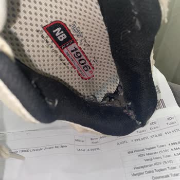New Balance Ayakkabıda Hayal Kırıklığı: Kalite Sorunları Ve Müşteri Hizmetleri