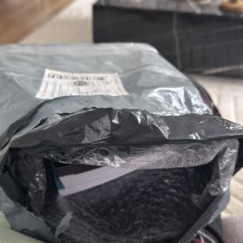 Hasarlı Kargo Ve Güven Sorunu