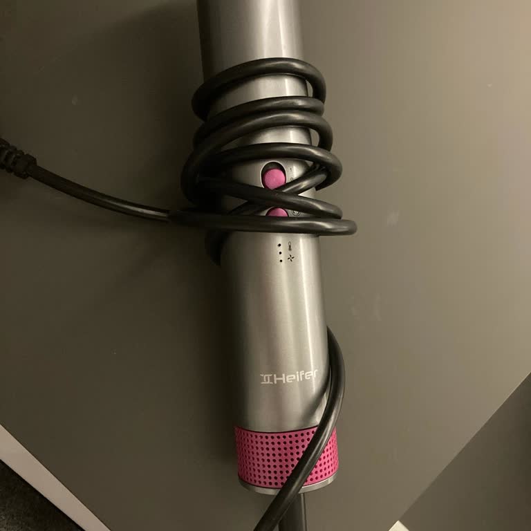 Heifer BY-536 Hair Dryer Shuts Down Unexpectedly and Fails to Work Properly