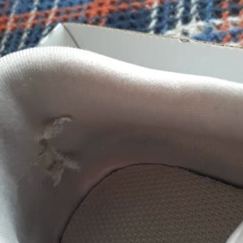 Ayakkabıda Aşınma Sorunu Ve Yetersiz Destek