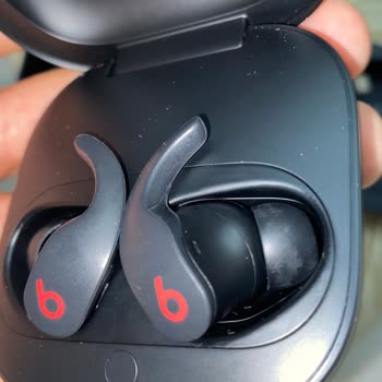 Beats by Dre Kopfhörer als neu verkauft, aber gebrauchte geliefert