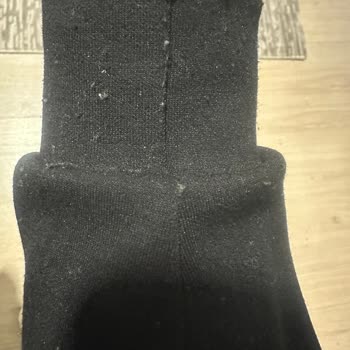 Kalitesiz Kumaş Ve Yetersiz Müşteri Hizmeti Deneyimi