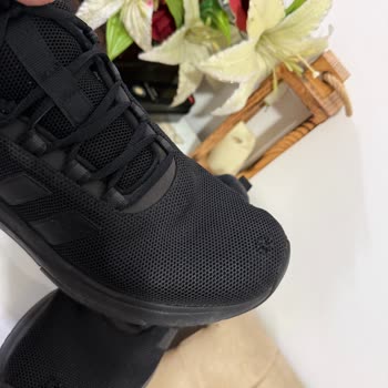 Adidas Ayakkabılarda Tekrarlayan Deformasyon Sorunu