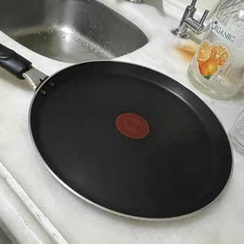Tefal Krep Tavası Hayal Kırıklığı: Yapışmaz Özellik Ve Şişen Orta Kısım Sorunu