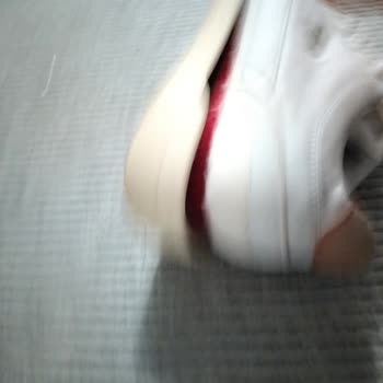 Lacoste Ayakkabıda Beklenmedik Taban Ayrılması