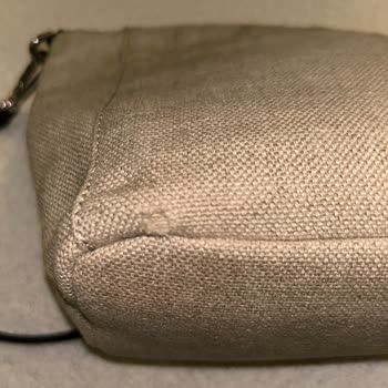 Calvin Klein Çanta Deformasyonu: Müşteri Memnuniyetsizliği Ve İade Talebi