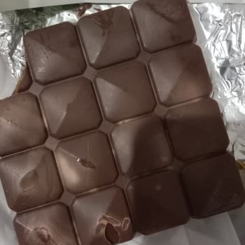 Eti Antep Fıstıklı Çikolata Hayal Kırıklığı