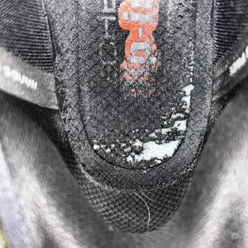 Skechers Ayakkabının Kısa Sürede Yıpranması Ve Mağaza İlgisizliği