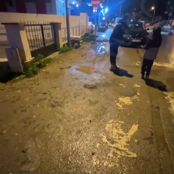 İstanbul Büyükşehir Belediyesi Kaldırım Yol Yapımı