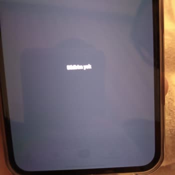 Nothing Phone 1'de AMOLED Yanığı Sorunu