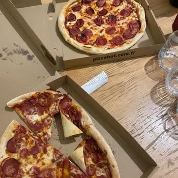 Yanlış Ve Bozuk Pizza Siparişi Mağduriyeti