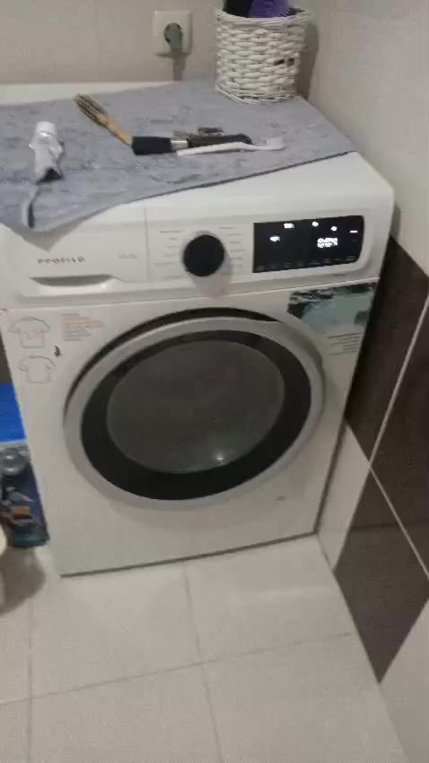 Profilo Washing Machine Makes Loud Noise and Service Is Unresponsive video cover