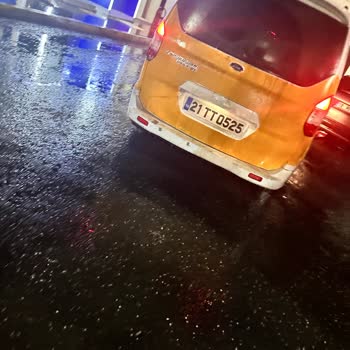 Diyarbakır'da Taksi Taksimetre Sorunu Ve Tehdit