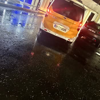 Diyarbakır'da Taksi Taksimetre Sorunu Ve Tehdit