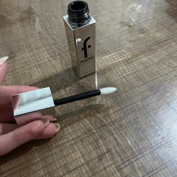 Boş Çıkan Ruj Kabı: Hayal Kırıklığı