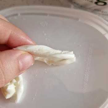 Muratbey Peynirde Hijyen Sorunu: Saç Ve Küf Şikayeti