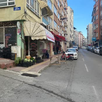 Esnafın Yol İşgali Ve Denetim Eksikliği