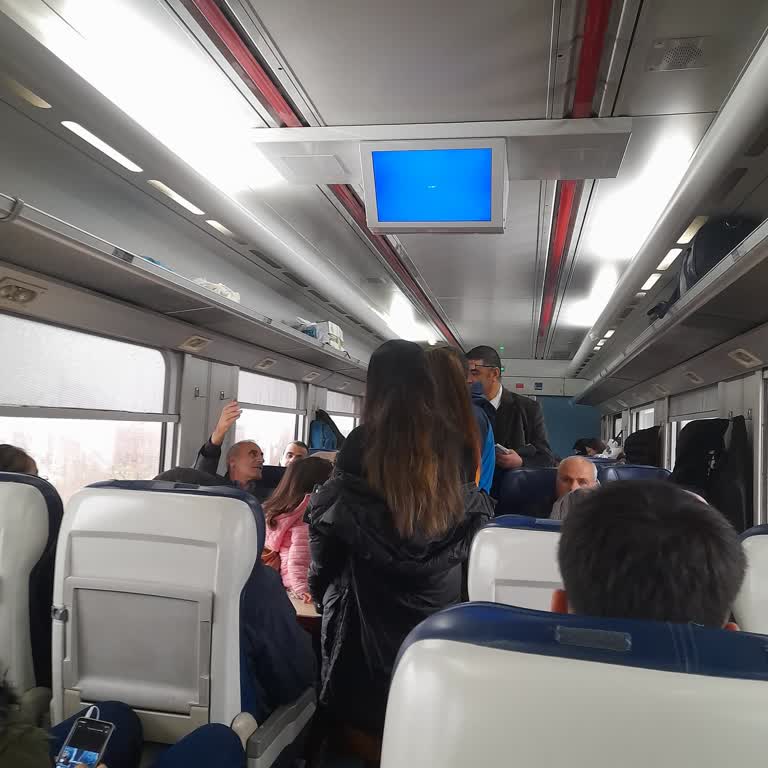 Tren Yolculuğunda Koltuk Kaosu Ve Adaletsizlik