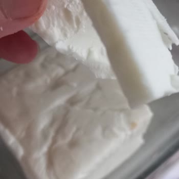 Plastik Gibi Elastik Beyaz Peynir Hayal Kırıklığı