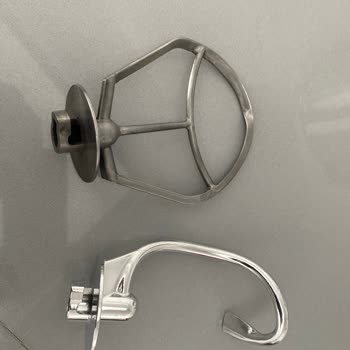 Emsan Hamur Yoğurma Aparatında Kararma Sorunu