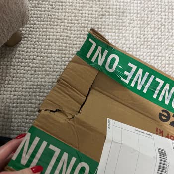 Özensiz Paketleme Ve Hasarlı Teslimat Sorunu