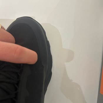 Boyner Ve Skechers İle Su Geçiren Bot Sorunu