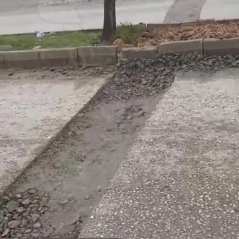 Antakya Serinyol Yarım Bırakılan Çukur