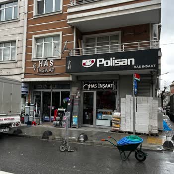 Park Alanı İşgali Ve Esnafın Saygısız Tutumu