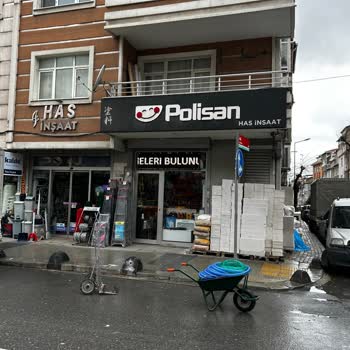 Park Alanı İşgali Ve Esnafın Saygısız Tutumu