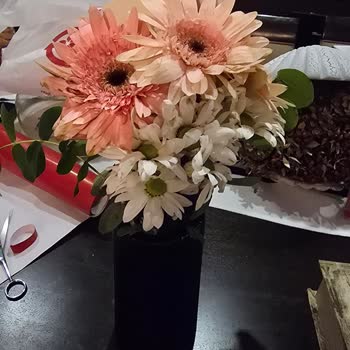 Geç Teslimat Ve Kalitesiz Çiçekler Hayal Kırıklığı Yarattı