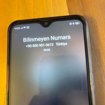 Türk Telekom'un Müşteri Hizmetlerinde Sabır Tüketen Deneyim