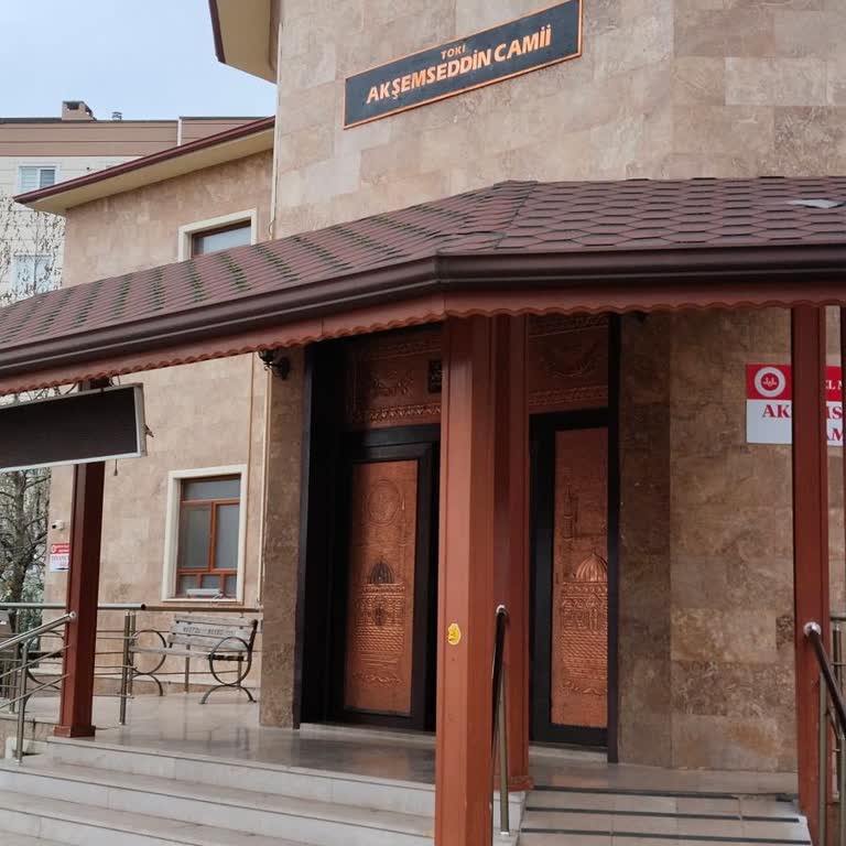 Kestel Belediyesi TOKİ Akşemseddin Camii WC'lerinin Temizlik Sorunu