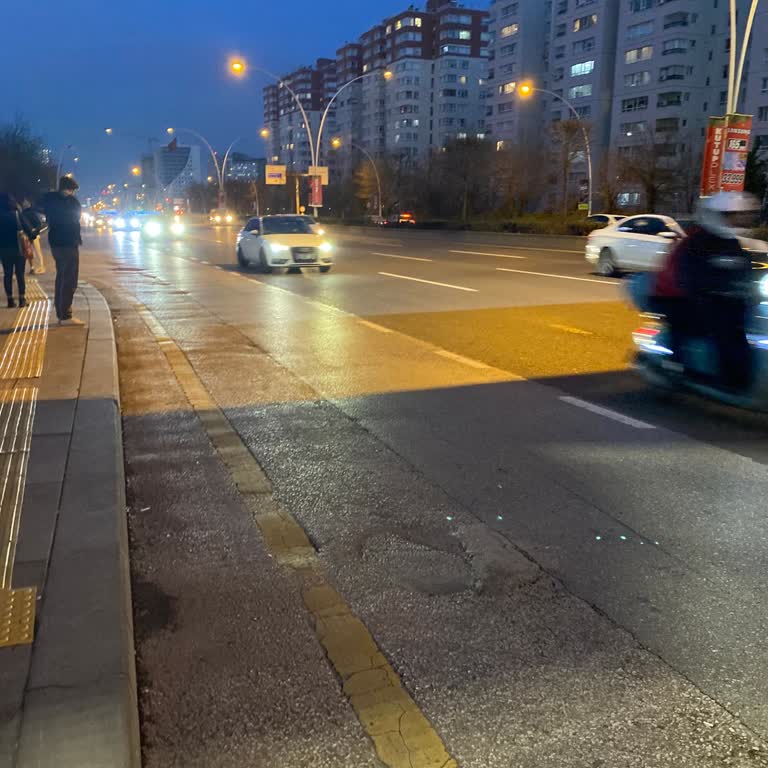 Soğukta Bekleyiş: Dolmuş Hizmetinde Aksama