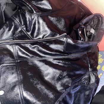 H&M Deri Ceket Yağmurda Köpürme Sorunu