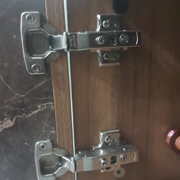 Hızla Bozulan Frenli Menteşeler İçin Destek Bekliyorum