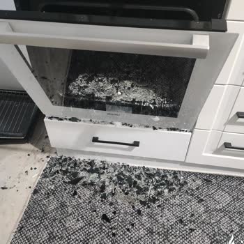 Simfer Fırın Patlaması: Güvenlik Sorunu Ve Müşteri Hizmetlerine Ulaşamama