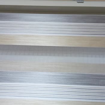 Yanlış Renk Ve Eğrilmiş Takma Yeri Sorunu